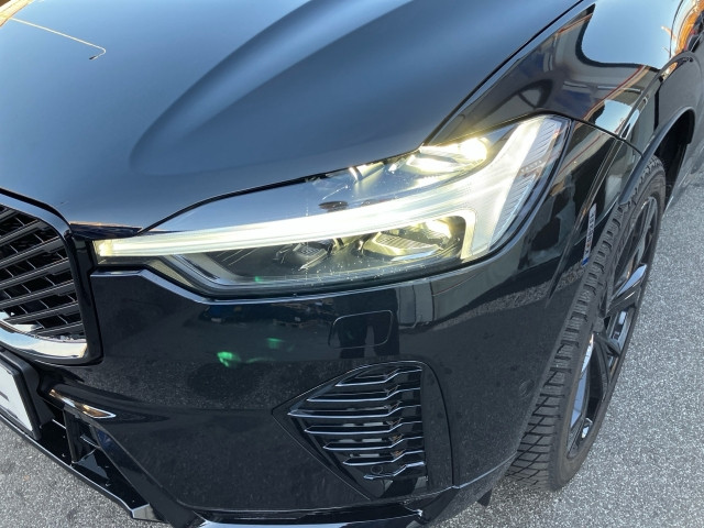 Bild 11: VOLVO PKW XC60 Black Edition Ultra, T6 AWD Plug-in Hybrid, Elektrisch/