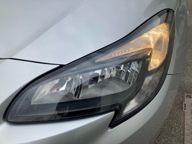 Bild 11: Opel Corsa 1,4 Turbo Black&Color Start/Stop