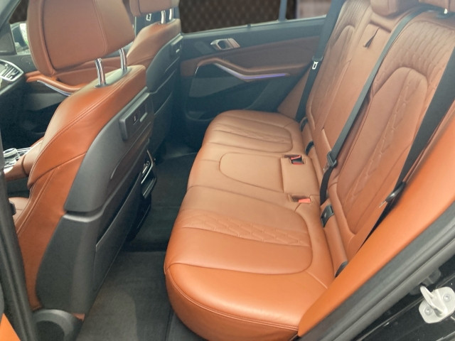 Bild 8: BMW X5 xDrive40i 48 V Aut.