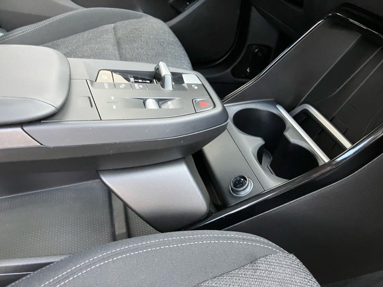 Bild 8: BMW 218d Active Tour B47