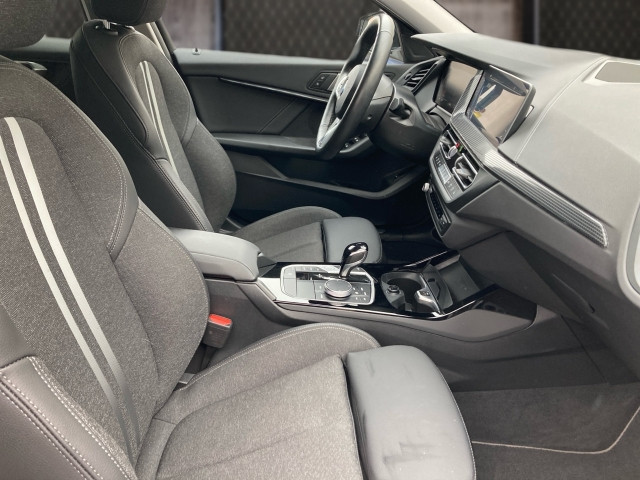 Bild 5: BMW 116d 5-Türer F40 B37