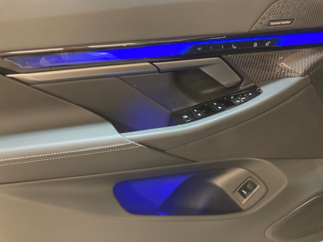 Bild 5: BMW i5 xDrive40 Touring