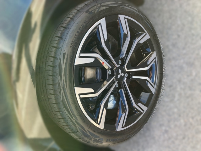 Bild 4: Mitsubishi Colt 1,6 HEV Diamond AT 25