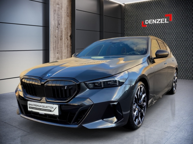 Bild 1: BMW i5 xDrive40 Touring