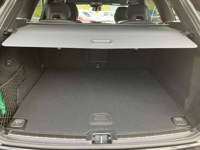 Bild 9: VOLVO PKW XC60 Polestar Engineered, T8 AWD Plug-in Hybrid, Elektrisch/