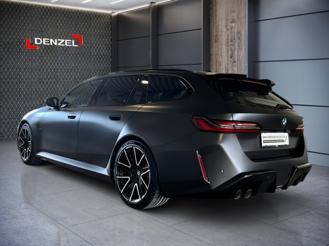 Bild 2: BMW M5 Touring
