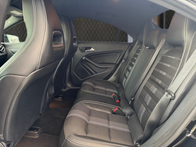 Bild 8: Mercedes CLA