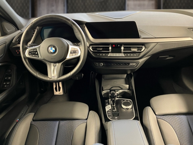 Bild 6: BMW 118d 5-Türer F40