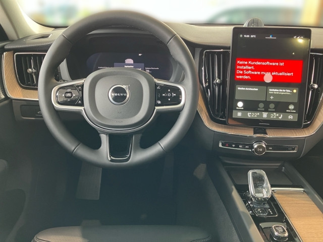 Bild 6: VOLVO PKW XC60 Ultra, T8 AWD Plug-in Hybrid, Elektrisch/Benzin, Dark