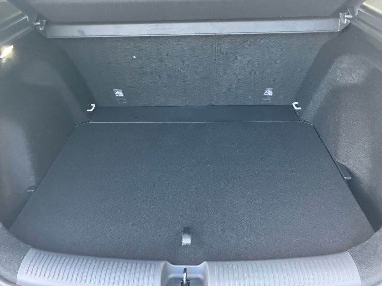 Bild 9: MG ZS HEV Luxury/25