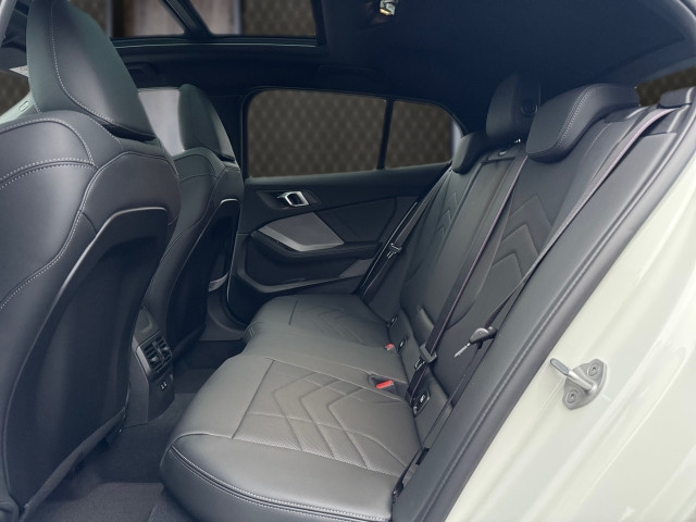 Bild 8: BMW 118d F70