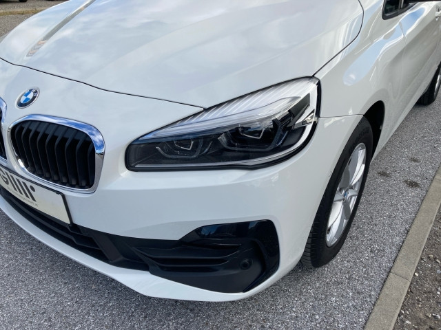 Bild 11: BMW 216d Active Tourer B37 F45