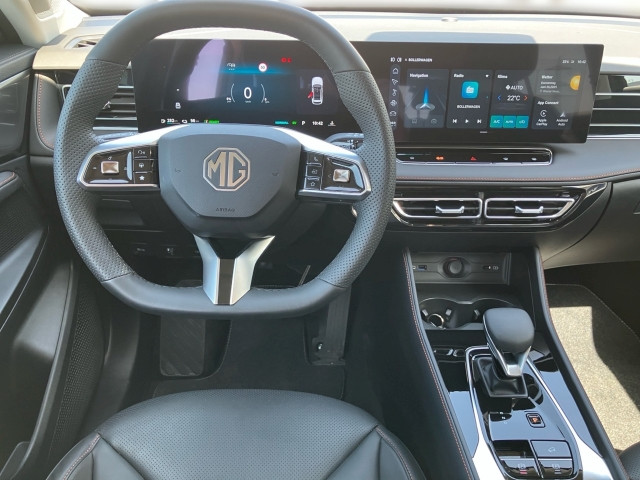 Bild 11: MG HS PHEV+ Luxury Teilleder