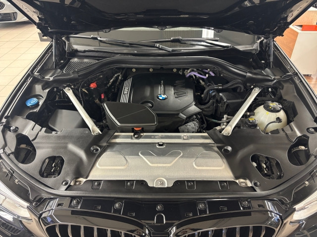 Bild 14: BMW X3 xDrive 20d 48V Au