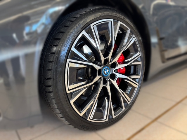 Bild 4: BMW i4 Gran Coupe xDrive