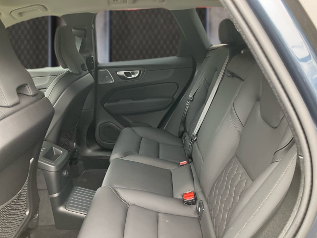 Bild 8: VOLVO PKW XC60 T6 AWD Plus Dark