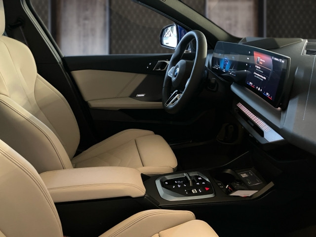 Bild 5: BMW 120 5-Türer F70 B38