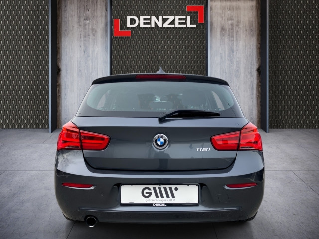 Bild 2: BMW 118i Advantage Aut.