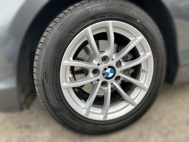 Bild 8: BMW 118i Advantage Aut.