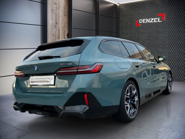 Bild 3: BMW i5 eDrive40 Touring G61