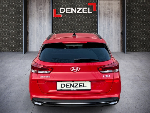 Bild 10: Hyundai i30 Kombi - PD GO Plus 1.5 DPI