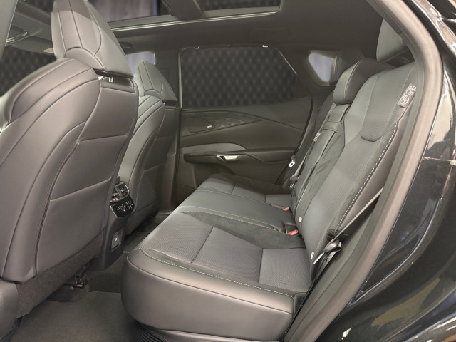 Bild 8: Lexus RX 500h F SPORT 371PS