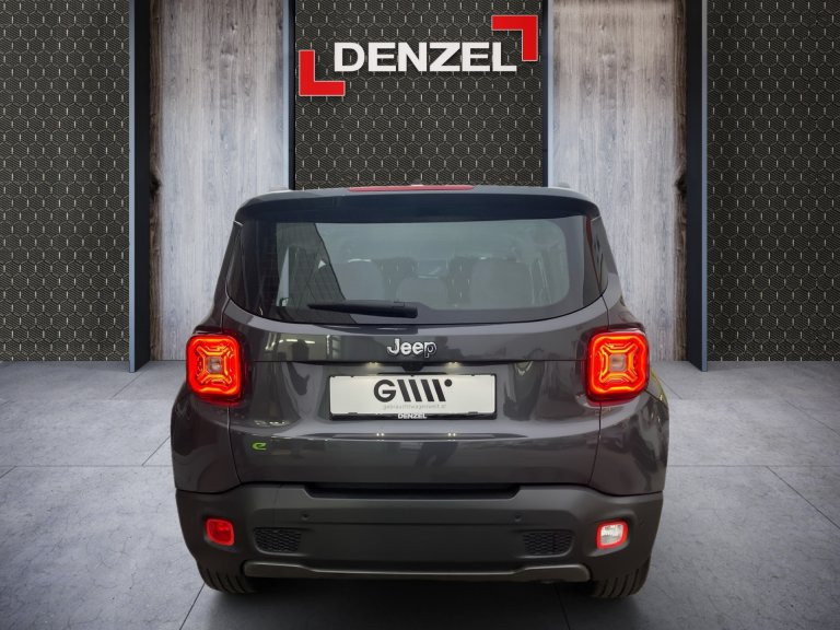 Bild 10: Jeep Renegade 1.5 Multiair T4 FWD DC17 e-Hybrid Renegade