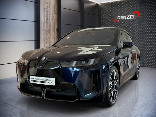 Bild 1: BMW PKW i-Serie iX xDrive45