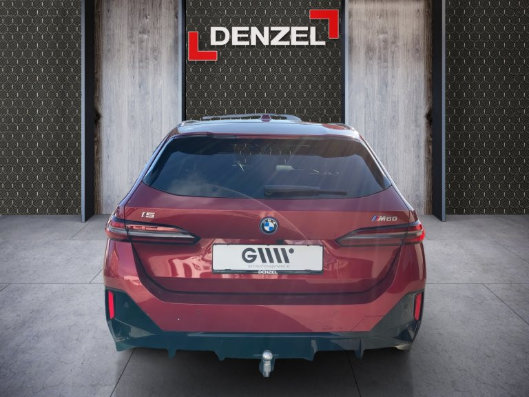 Bild 10: BMW i5 M60 xDrive Touring G61