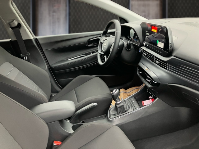 Bild 8: Hyundai Bayon GO Plus 1.2 MPI