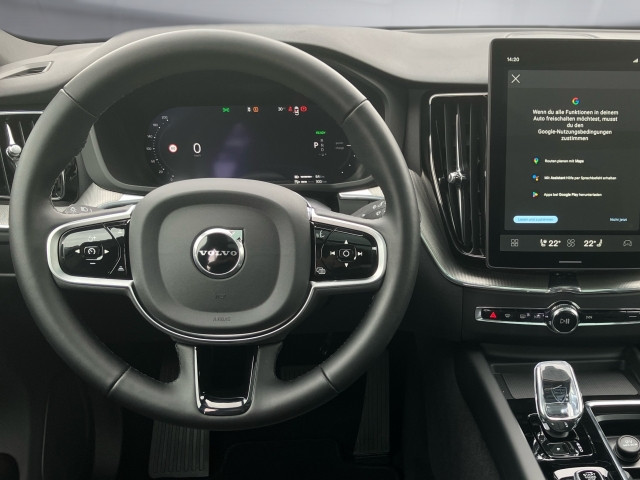 Bild 6: VOLVO PKW XC60 Black Edition Plus, T6 AWD Plug-in Hybrid, Elektrisch/B