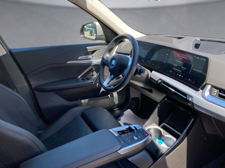 Bild 10: BMW iX1 eDrive20 U11