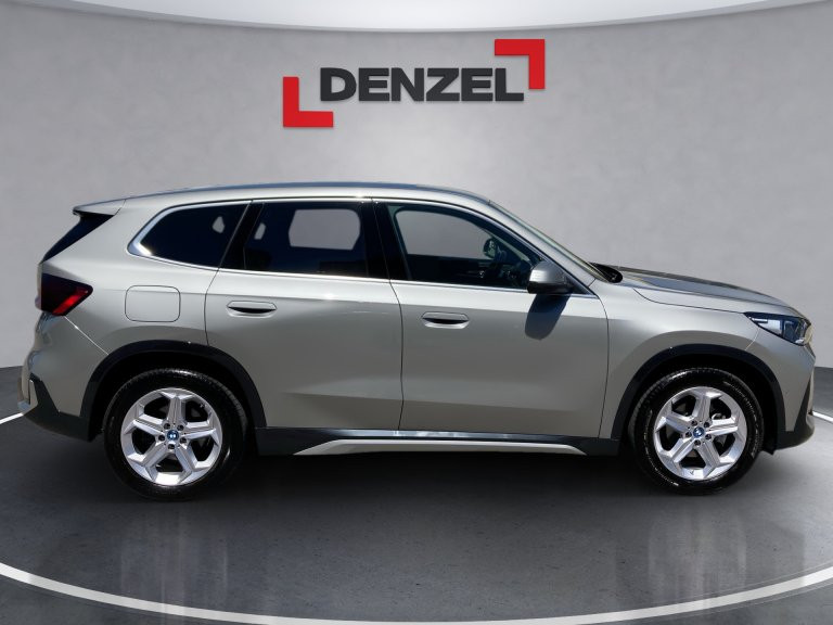 Bild 4: BMW iX1 eDrive20 U11