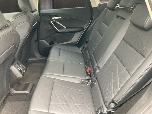 Bild 8: BMW iX1 eDrive20 U11