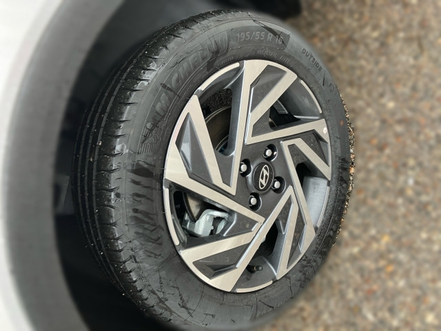 Bild 4: Hyundai Bayon GO Plus 1.0 T-GDI