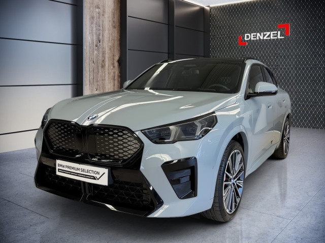 Bild 1: BMW iX2 xDrive30 U10 XE2