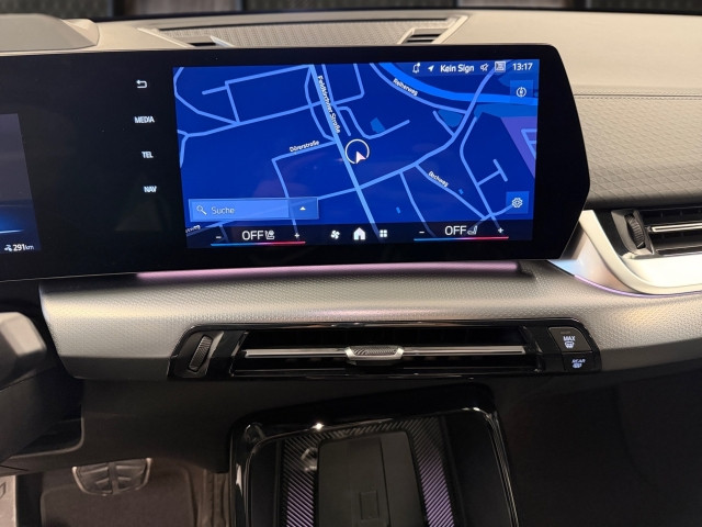 Bild 7: BMW iX2 xDrive30 U10 XE2