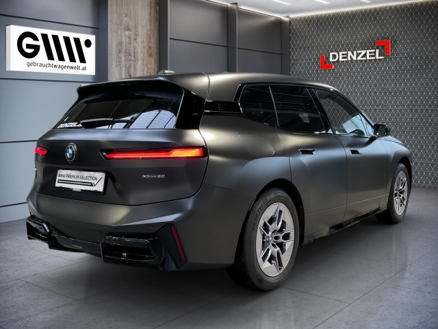 Bild 3: BMW PKW i-Serie iX xDrive60