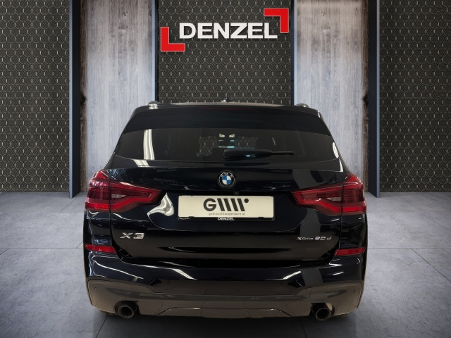 Bild 10: BMW X3 xDrive 20d Aut.