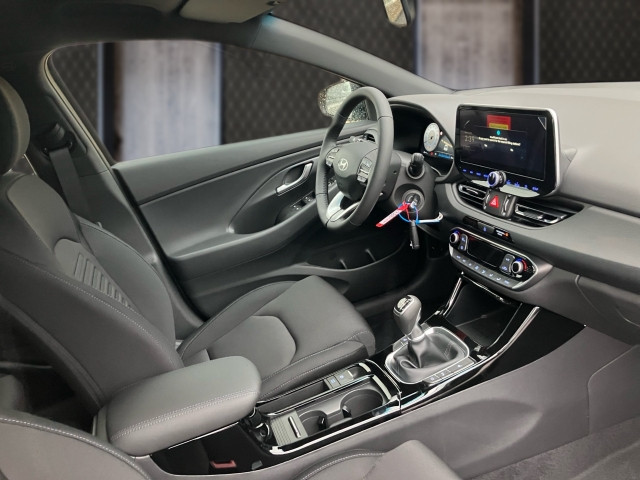 Bild 5: Hyundai i30 Kombi - PD GO Plus 1.5 DPI