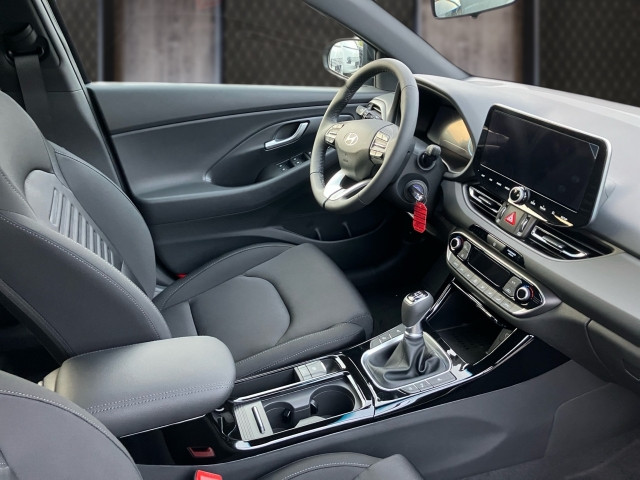 Bild 5: Hyundai i30 Kombi - PD GO Plus 1.5 DPI