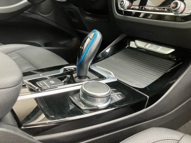 Bild 8: BMW iX3 G08 HA0