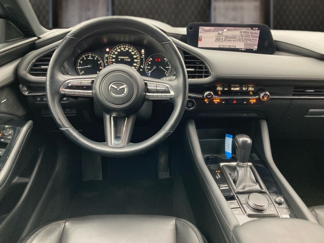 Bild 6: Mazda 3 Allrad Skyactiv-G122