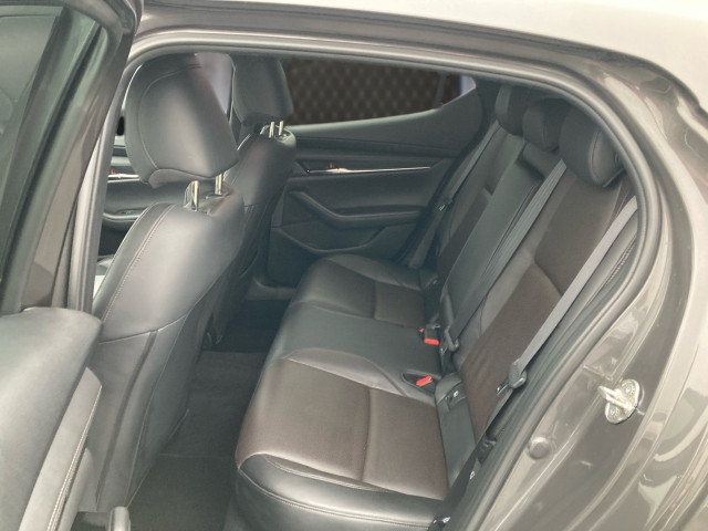 Bild 8: Mazda 3 Allrad Skyactiv-G122