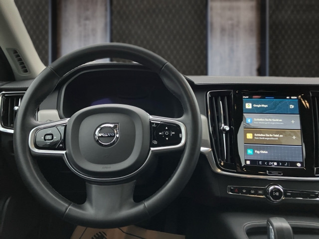 Bild 6: VOLVO PKW Volvo