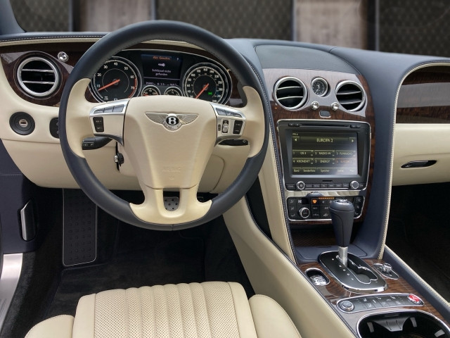 Bild 6: Bentley Continental GT V8