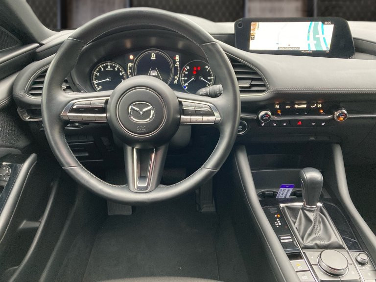 Bild 6: Mazda Mazda 3 Skyactiv-G12