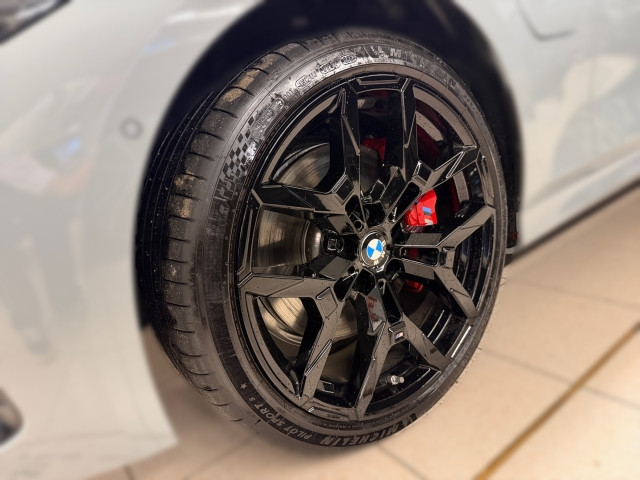 Bild 4: BMW 330e xDrive Touring G51