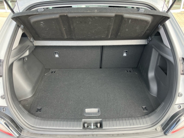 Bild 8: Hyundai Kona 1,0 T-GDi 2WD E