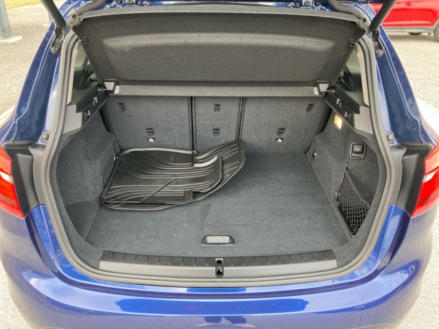 Bild 9: BMW 216i Active Tourer F45